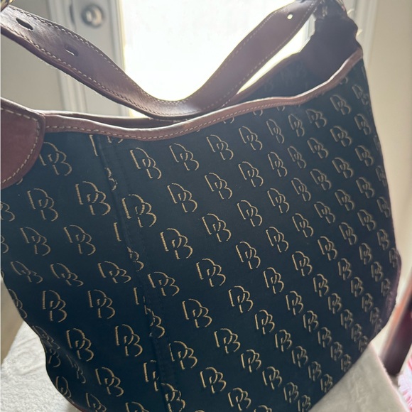 Dooney & Bourke purse and wallet - Picture 5 of 12